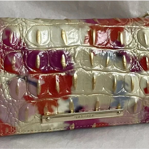 NWT! RARE Brahmin Melbourne Ady Croc Embossed Leather Slim Wallet FIESTA!!!